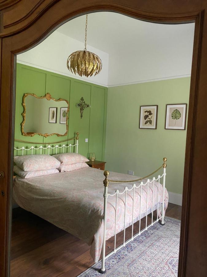 Appartamento No. 1 Bridge Street Westport Esterno foto
