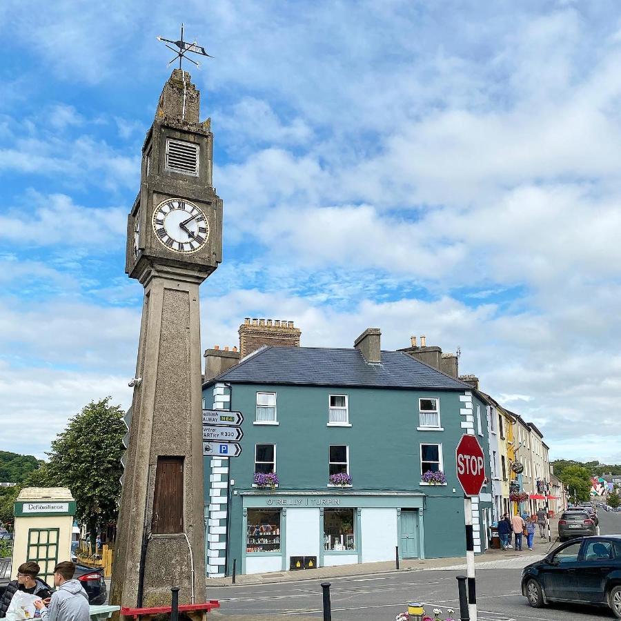 Appartamento No. 1 Bridge Street Westport Esterno foto